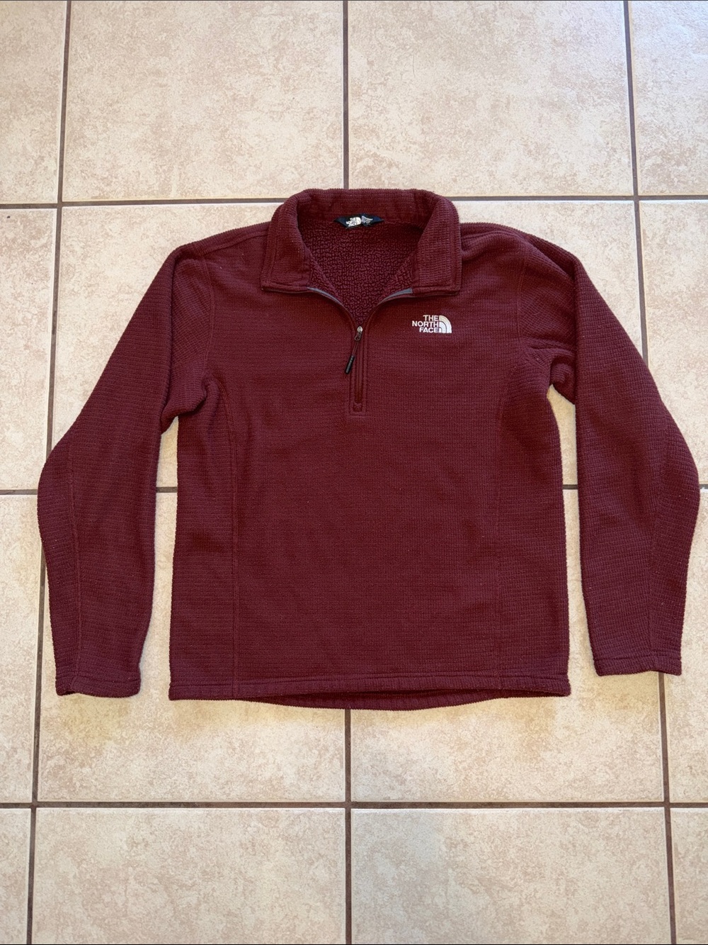 The North Face Men's Maroon 1/4 Zip Fleece Pullover